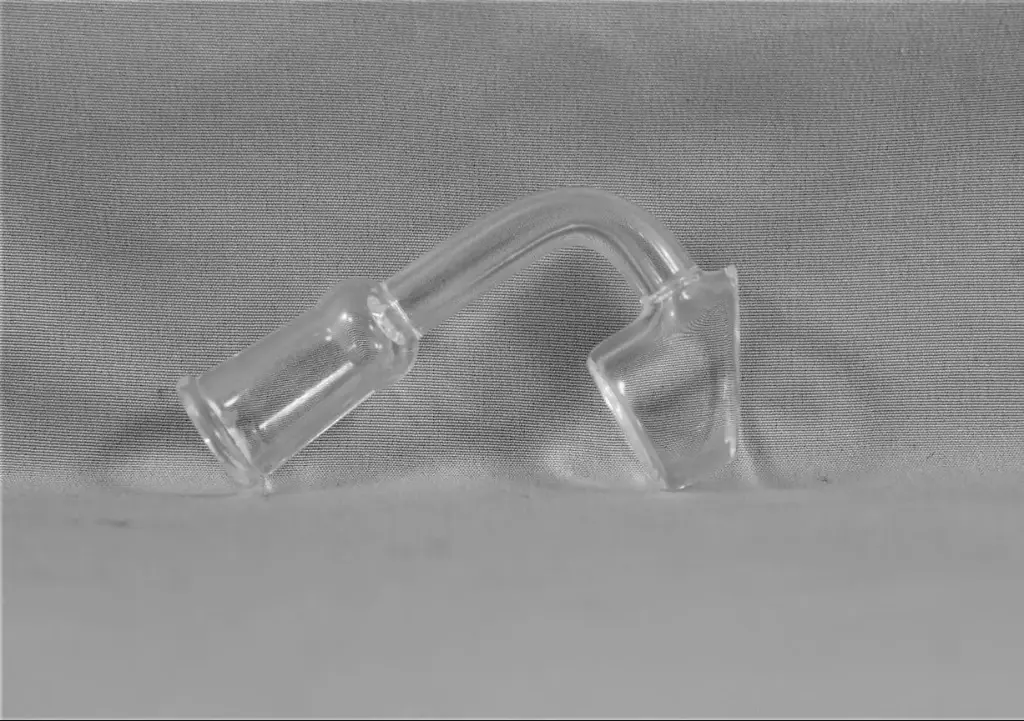 GEAR 2mm Quartz Banger -10mm Female 90°