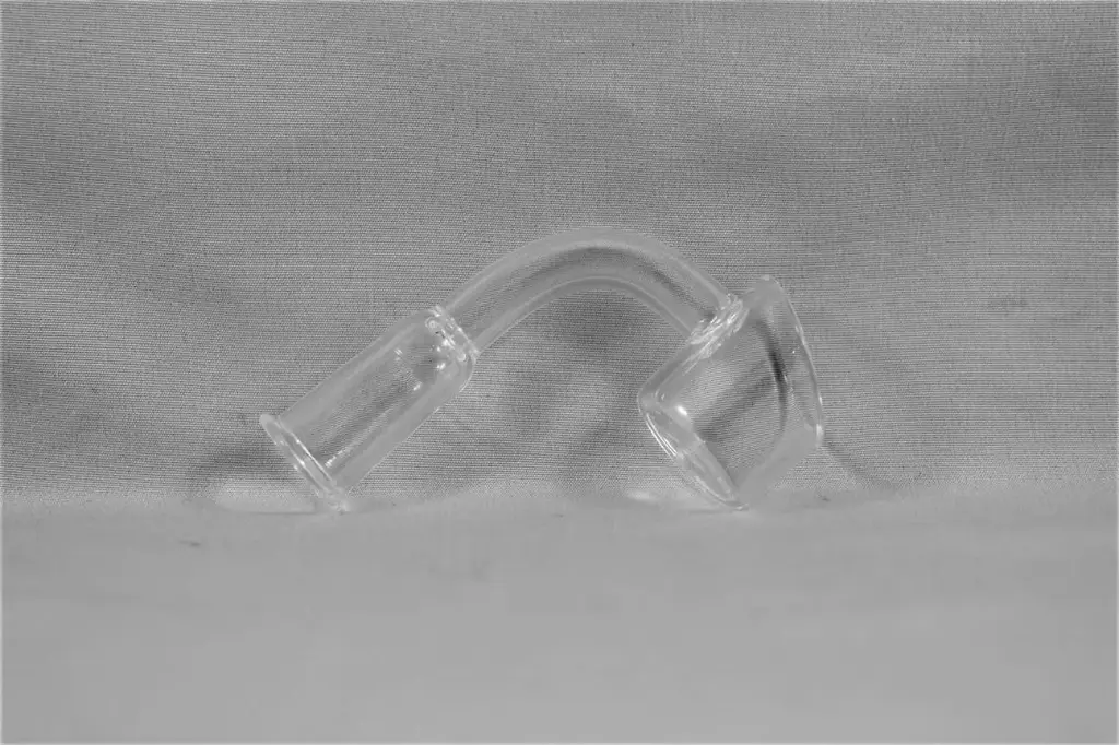 2mm Quartz Banger-10mm Female 90°